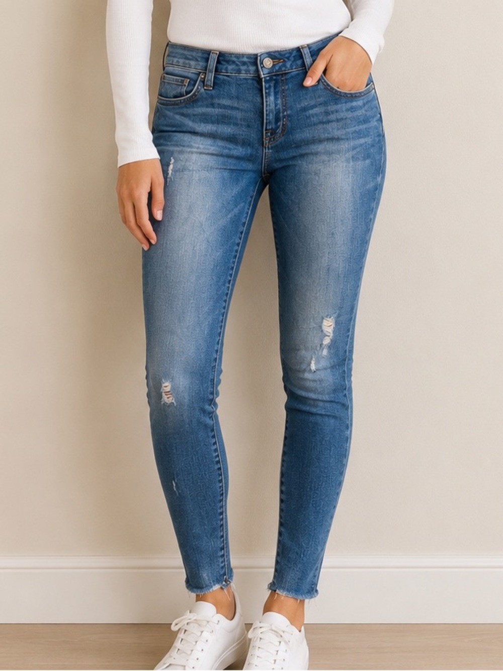 Tommy Hilfiger Low Rise Distressed Denim Jeggings Skinny Jeans Size 00